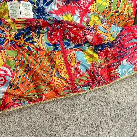 Lilly Pulitzer Allie Packable Vest - Picture 12 of 12